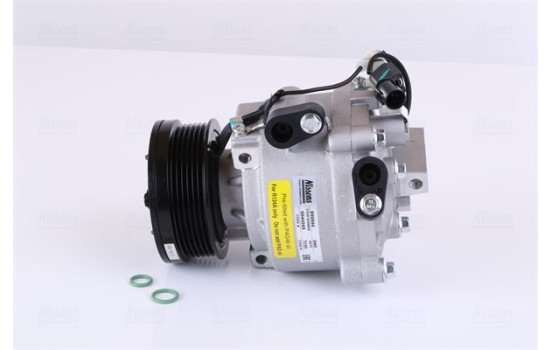 Compressor, air conditioning