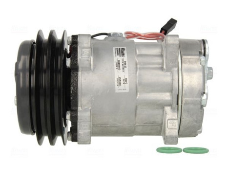 Compressor, air conditioning