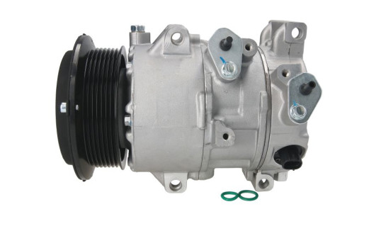 Compressor, air conditioning