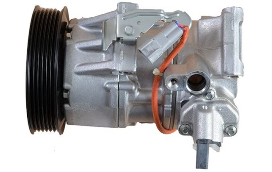 Compressor, air conditioning