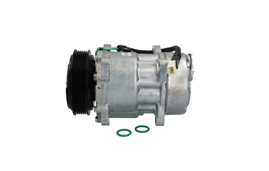 Compressor, air conditioning