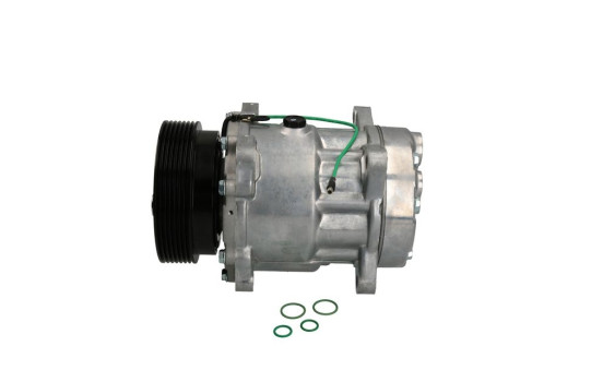 Compressor, air conditioning