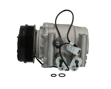 Compressor, air conditioning