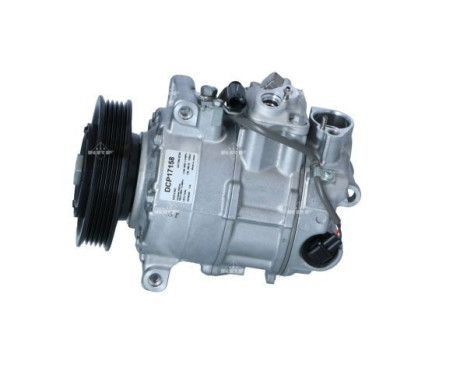 Compressor, air conditioning