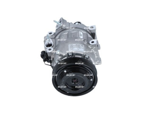 Compressor, air conditioning