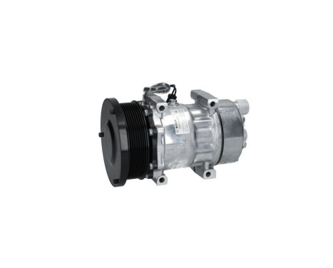 Compressor, air conditioning