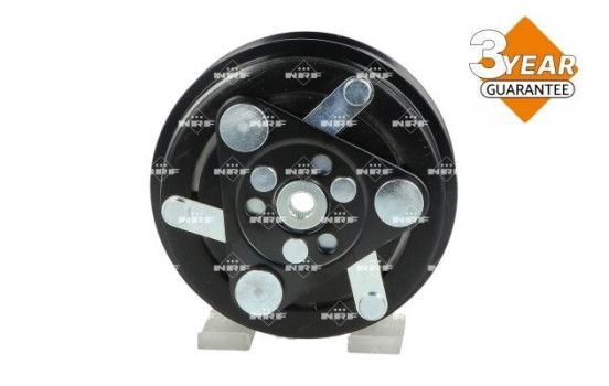 Magnetic clutch, air conditioning compressor