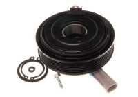 Magnetic clutch, air conditioning compressor