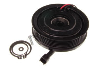 Magnetic clutch, air conditioning compressor