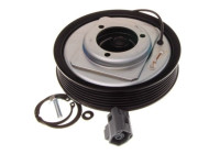 Magnetic clutch, air conditioning compressor