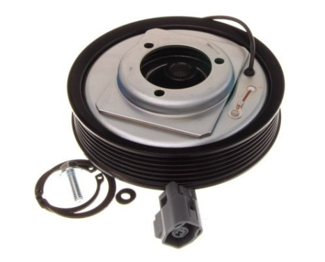Magnetic clutch, air conditioning compressor