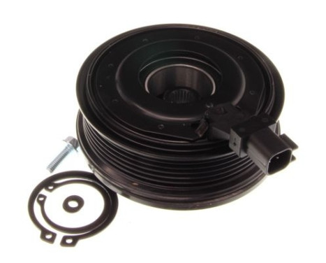 Magnetic clutch, air conditioning compressor