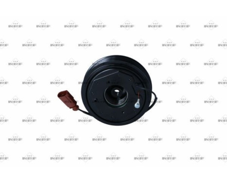 Magnetic clutch, air conditioning compressor