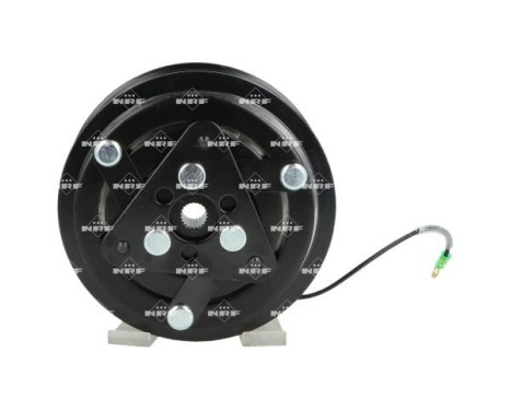 Magnetic clutch, air conditioning compressor