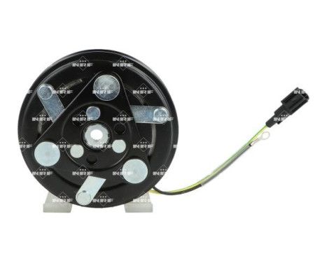 Magnetic clutch, air conditioning compressor