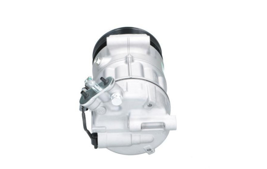 Opel Air Conditioning Compressor, Image 3
