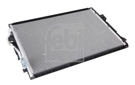 Air conditioning condenser