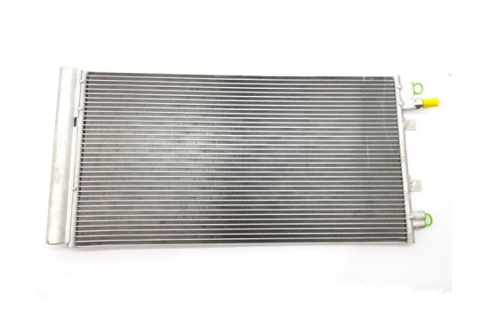 Condenser, air conditioning 814187 Valeo