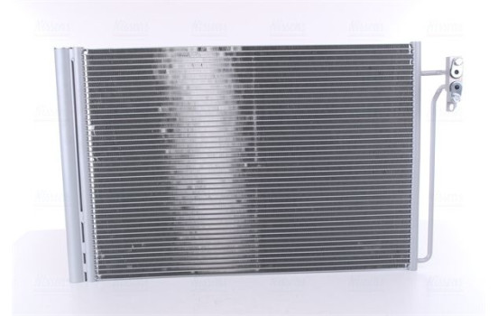 Condenser, air conditioning 940045 Nissens