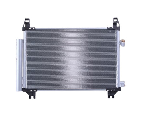 Condenser, air conditioning 940085 Nissens