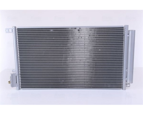 Condenser, air conditioning 940095 Nissens