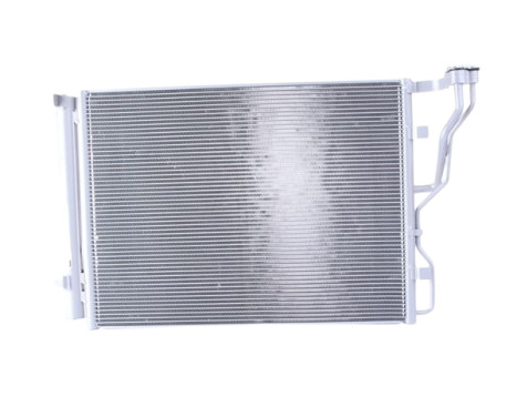 Condenser, air conditioning 940245 Nissens