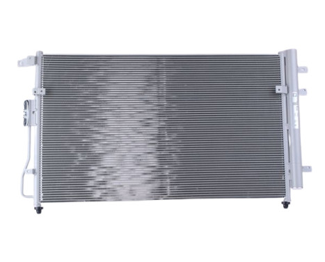 Condenser, air conditioning 940269 Nissens