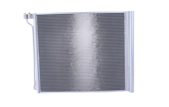 Condenser, air conditioning 940339 Nissens