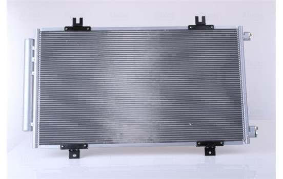 Condenser, air conditioning 940746 Nissens