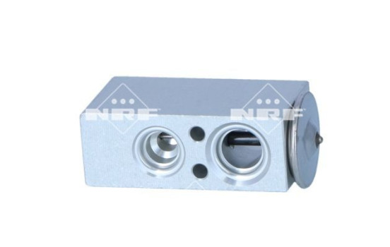 Expansion valve, air conditioning