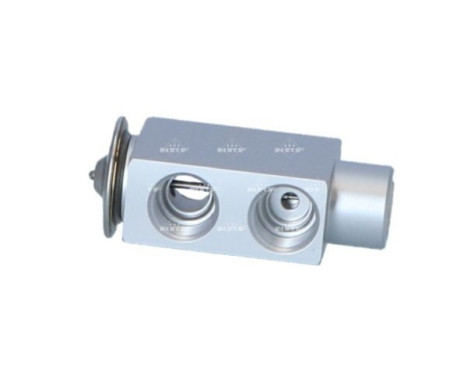 Expansion valve, air conditioning