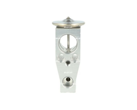 Expansion valve, air conditioning