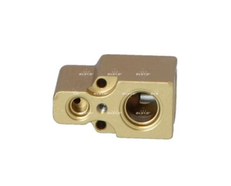 Expansion valve, air conditioning