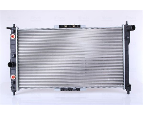 Radiator 616671 Nissens