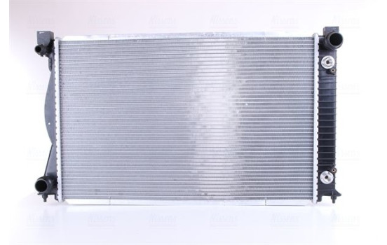 Radiator, engine cooling 60233A Nissens, Image 3