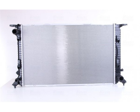 Radiator, engine cooling 60317 Nissens, Image 3