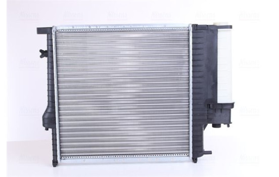 Radiator, engine cooling 60623 Nissens, Image 2