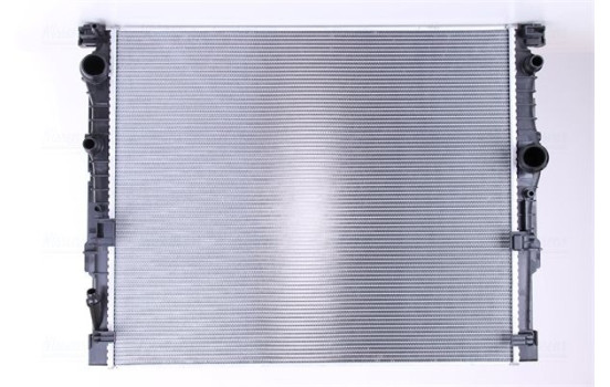 Radiator, engine cooling 606236 Nissens
