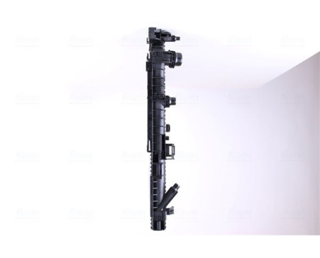 Radiator, engine cooling 606236 Nissens, Image 3