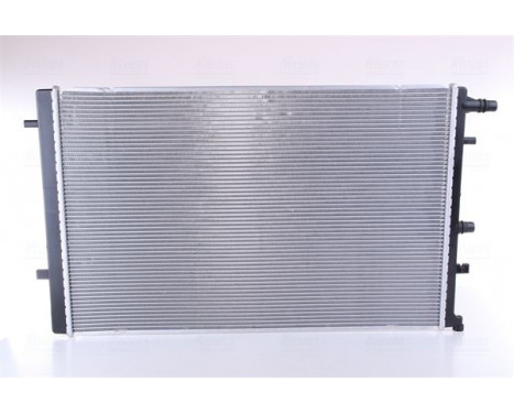 Radiator, engine cooling 606762 Nissens, Image 3