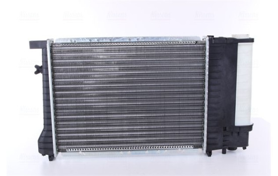 Radiator, engine cooling 60735A Nissens, Image 4