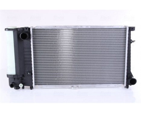 Radiator, engine cooling 60736A Nissens, Image 3