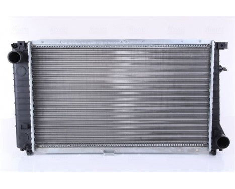 Radiator, engine cooling 60744A Nissens, Image 2