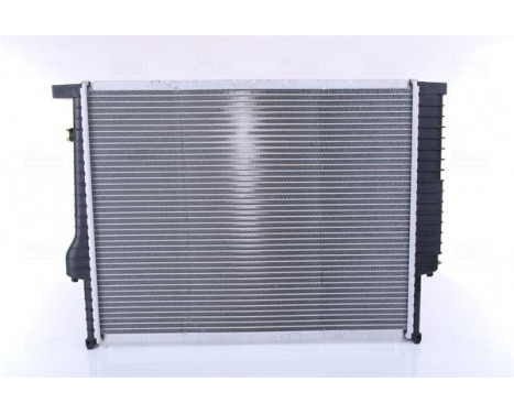 Radiator, engine cooling 60759A Nissens, Image 4