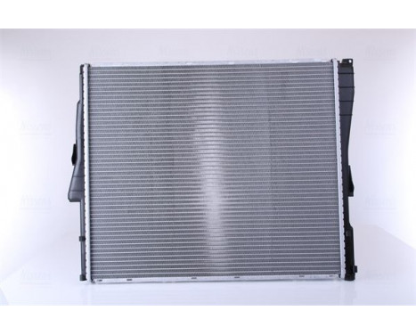 Radiator, engine cooling 60803A Nissens, Image 4