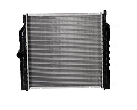 Radiator, engine cooling 61026 Nissens, Image 8