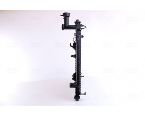 Radiator, engine cooling 61032 Nissens, Image 4