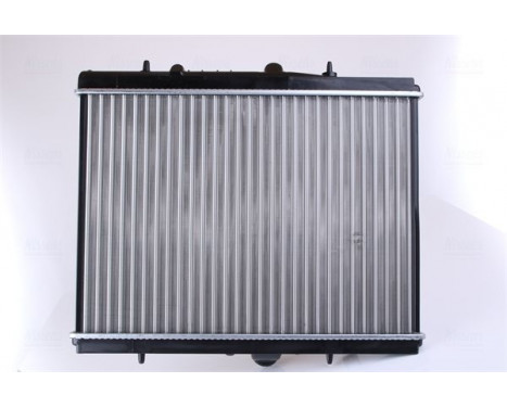 Radiator, engine cooling 61294A Nissens, Image 4
