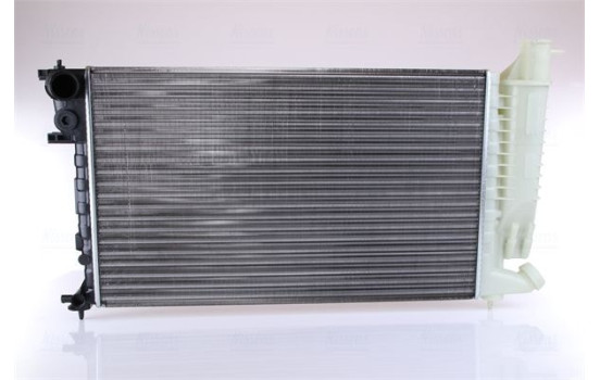 Radiator, engine cooling 61380A Nissens, Image 3