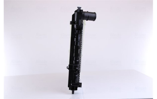Radiator, engine cooling 61380A Nissens, Image 6